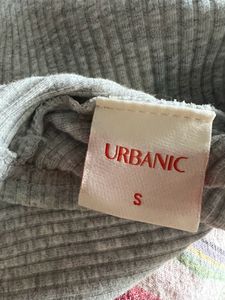 Urbanic Simplicity Y2K Cropped Gray Top