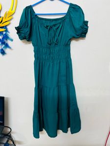 Chic Green Dress