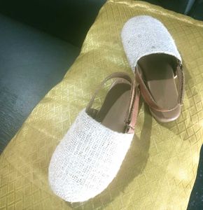White Woven Clogs Combo