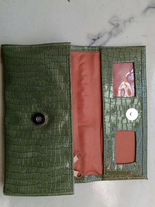 Green Crocodile Clutch