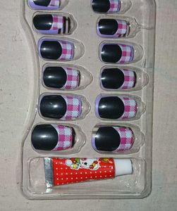 Press On Nails