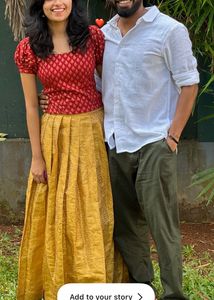 Traditional pattu pavada