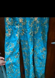 Gown Set