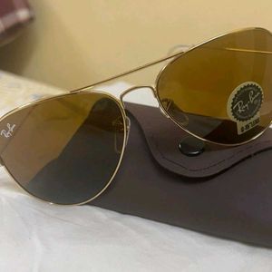 Ray-Ban Aviator Sunglasses