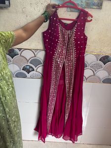 Elegant Red Embroidered Kurta Set