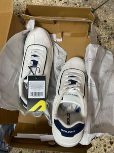 Boldfit Sneakers White