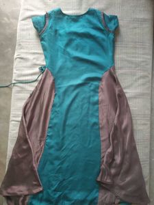 Women&#39;s Ethnic Gown 1