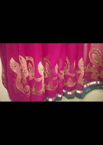 Super Saree With Golden Work