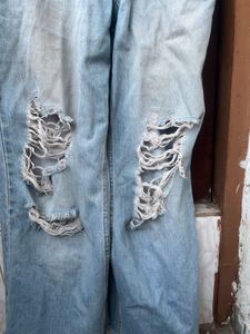 Ripped Jeans