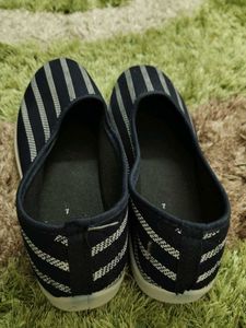 Navy Blue Shoe