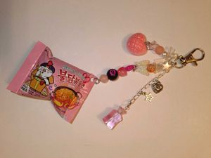 samyang ramen keychain
