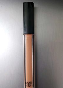Faces Canada Hydrating Concealer