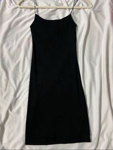zara fitted dress in black ☻