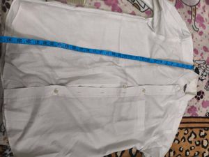 White Long Sleeve Shirt in XXL size i