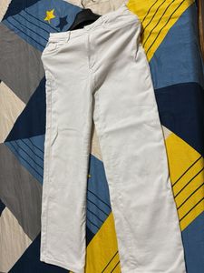 White Loose Straight Jeans