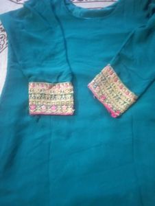 Beautiful embroidered kurti for sale... new