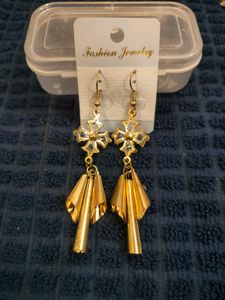 Gold Fashion Earrings Artificial