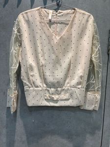 🔥Polka Dot Sheer Sleeve Top🔥