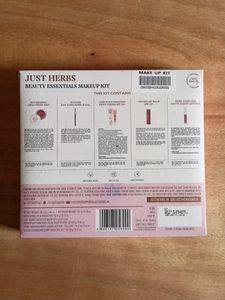 Just Herbs Makeup Kit