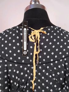 Korean Bardot Top🌹