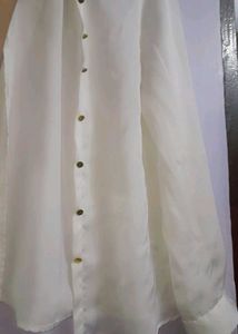 a perfect  white allen solly shirt