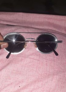 Round Frame Sunglasses