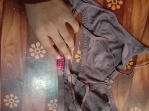 Comfortable Women&#39;s Bra