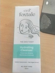 Foxtale Hydrating Cleanser