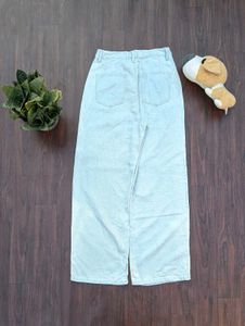 Light Wash Wide Leg Jeans