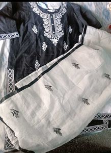 Embroidered Kurta Set