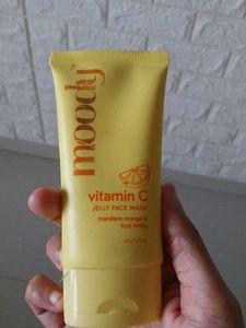 MOODY Vitamin C jelly Face Mask.