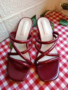 cherry red heels 🍒👠