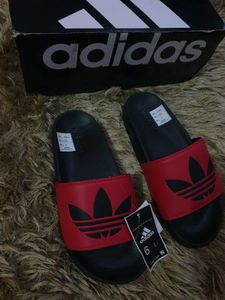 Adidas Flip-flop!