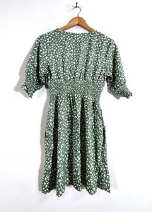 New Unused Floral Print Dress (Women&#39;s)
