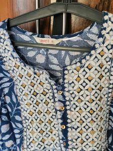 Elegant Blue Floral Kurta