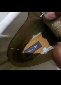 Valiosaa  Love Beige Floral Boots