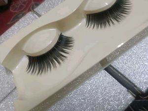 Dramatic False Eyelashes 6 pairs