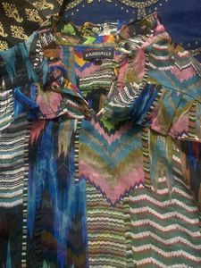 Chic Ruffled Sleeve Top