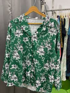Green Floral Print Button-Down Shirt