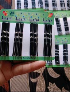 Black Bobby Pins - Hair Accessories