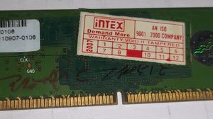 RAM 512 MB