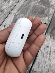 OnePlus Z2 Charging Case