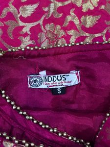 Inddus Women Pink And Gold Woven Kurta Set
