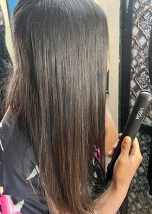 VEGA Hair Straightener