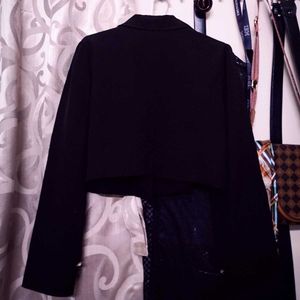 Korean Cropped Blazer