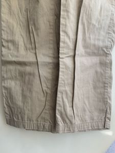 Chinos