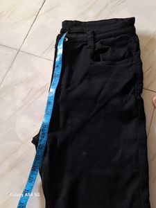 Black Highwaist Jeans