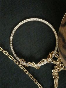 SAVANA💝BRAND NEW Leopard Print Sphere Clutch