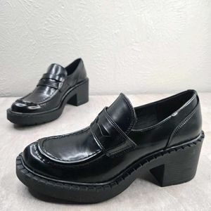 H&M Black Heeled Loafers