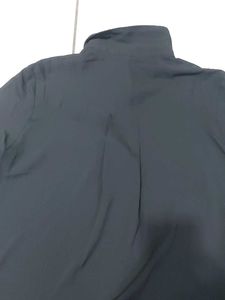 H&amp;M Classic Black Button-Down Shirt